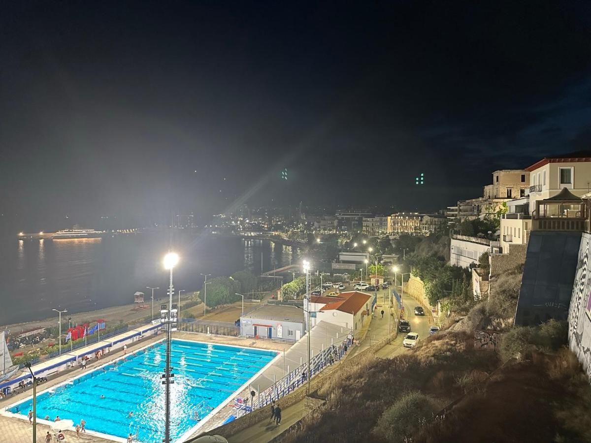 Apartment Center Piraeus Location Kastella Passalimani Port 외부 사진