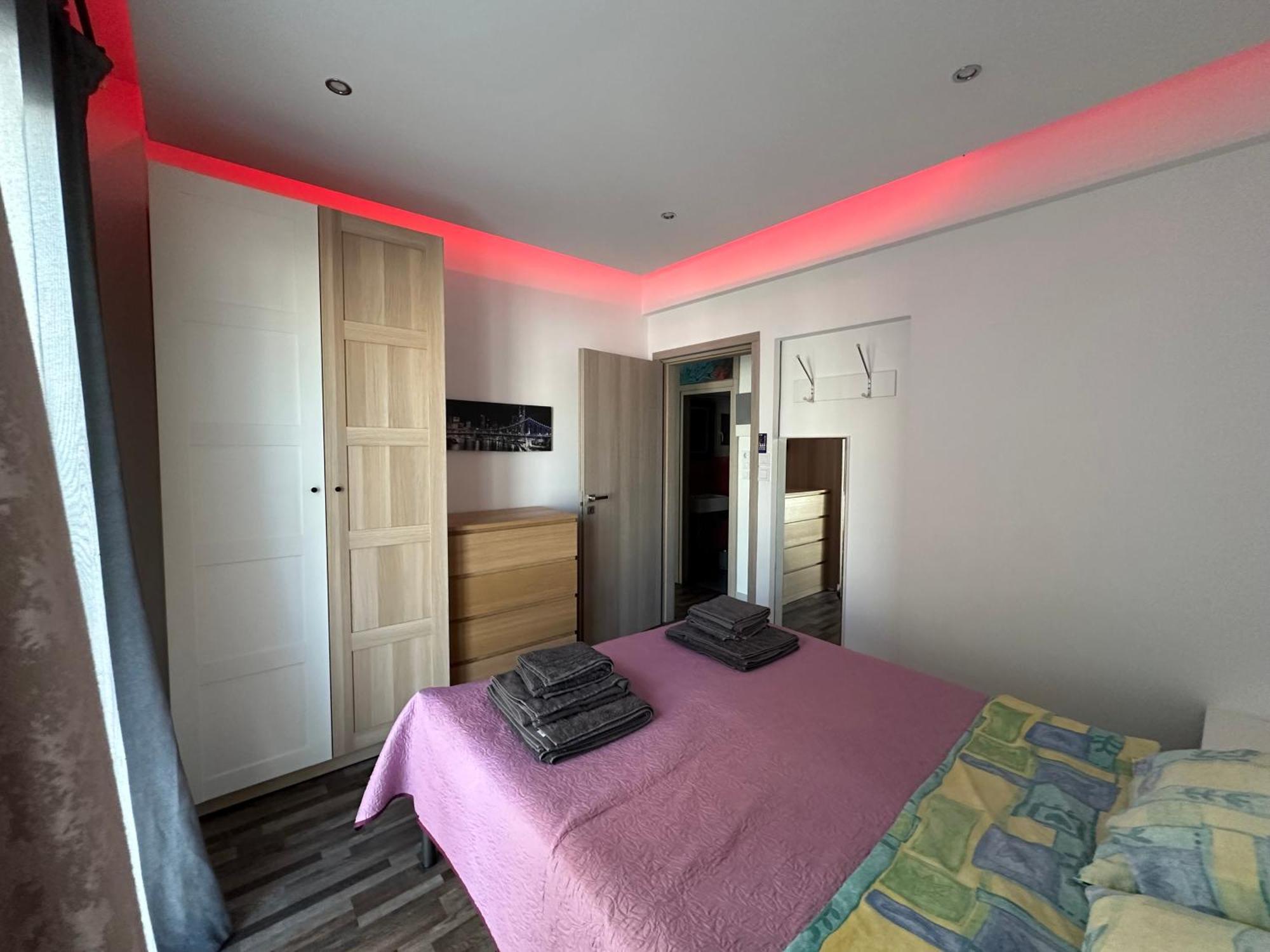 Apartment Center Piraeus Location Kastella Passalimani Port 외부 사진
