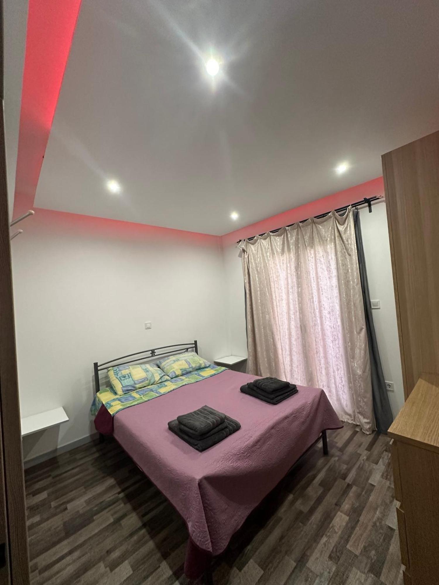 Apartment Center Piraeus Location Kastella Passalimani Port 외부 사진